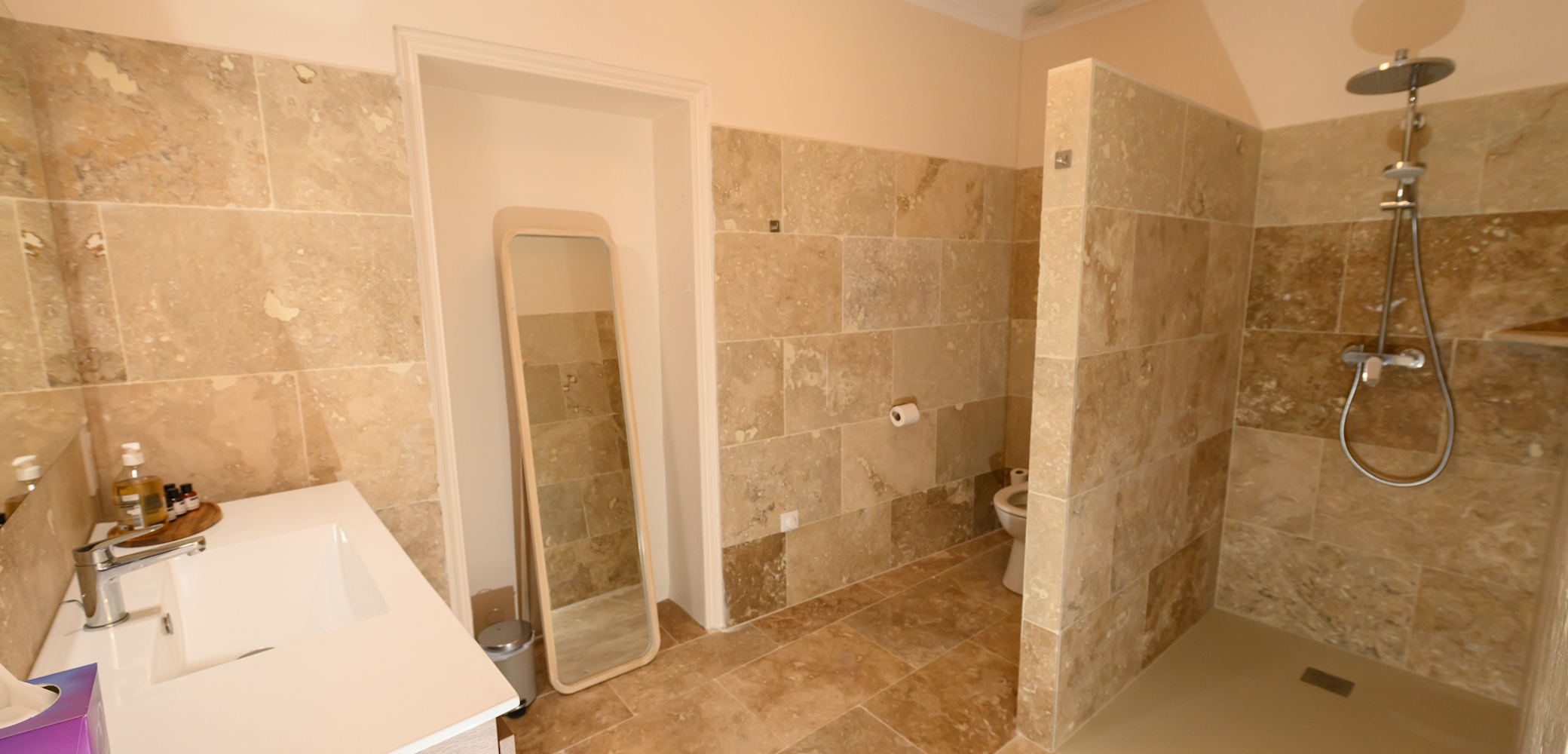 Modern villa living room renovated by EGCB